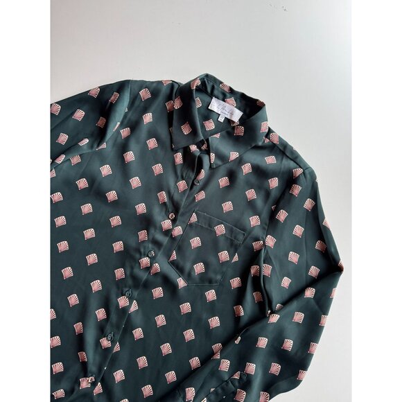 L'ACADEMIE Green Art Deco Shell Print Satin Button Down Shirt Blouse, Size XS - Picture 6 of 12